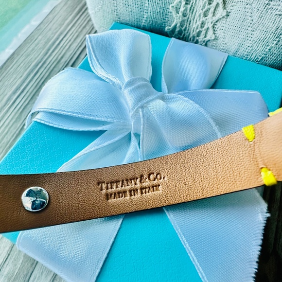 Return To Tiffany & Co Narrow Yellow Leather Bracelet, S/M, Silver - Picture 8 of 9